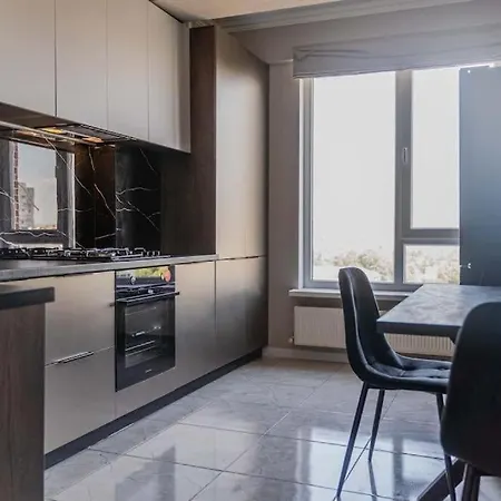 10 Km Urban Apartament Kiszyniów